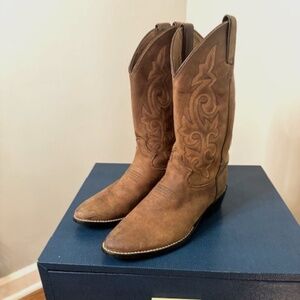 Justin Cowboy boots, Big Boy Size 5, Women's 6.5